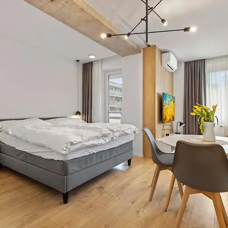 Apartment Bnb Budysinska Apartment With Balcony Bratislava