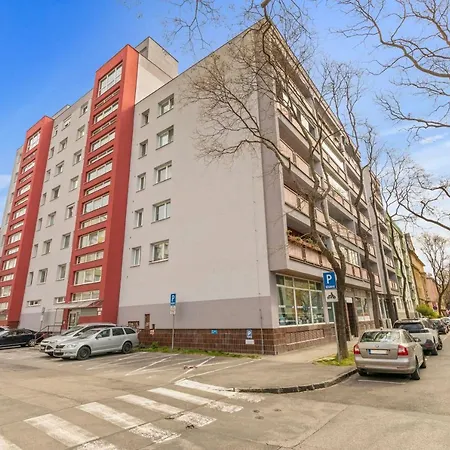 Apartment Bnb Budysinska Apartment With Balcony Bratislava