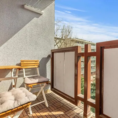 Bnb Budysinska Apartment With Balcony Bratislava