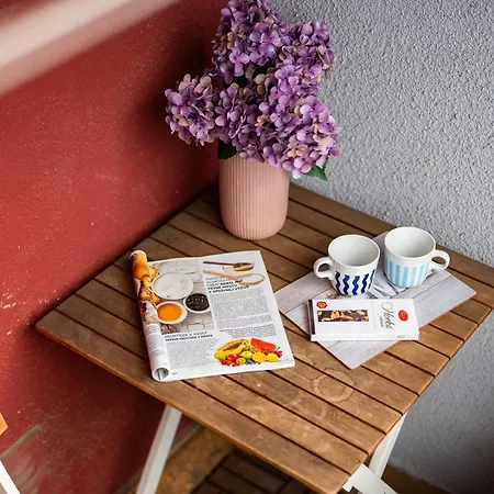 Bnb Budysinska Apartment With Balcony *