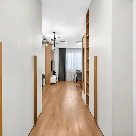 Bnb Budysinska Apartment With Balcony *