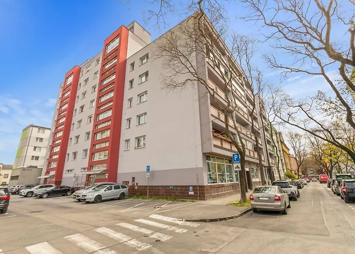 Apartment Lam Concrete - Ac - Balcony Pressburg