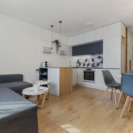 Lam Concrete - Ac - Balcony Apartamento